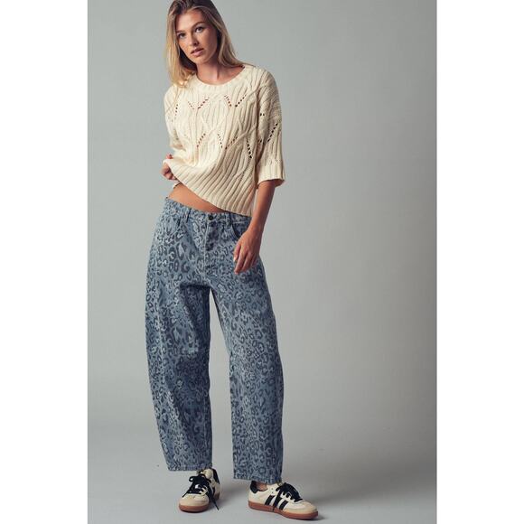 Urban Daizy Leopard Print Relaxed Straight Denim Pants - Picture 10 of 15
